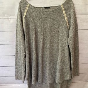 Long sleeve sweater with crocheted back detail